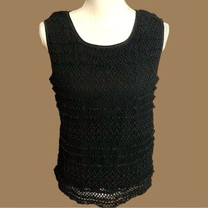 Josephine Chaus Black Sleeveless Lined Crochet‎ Look Tank